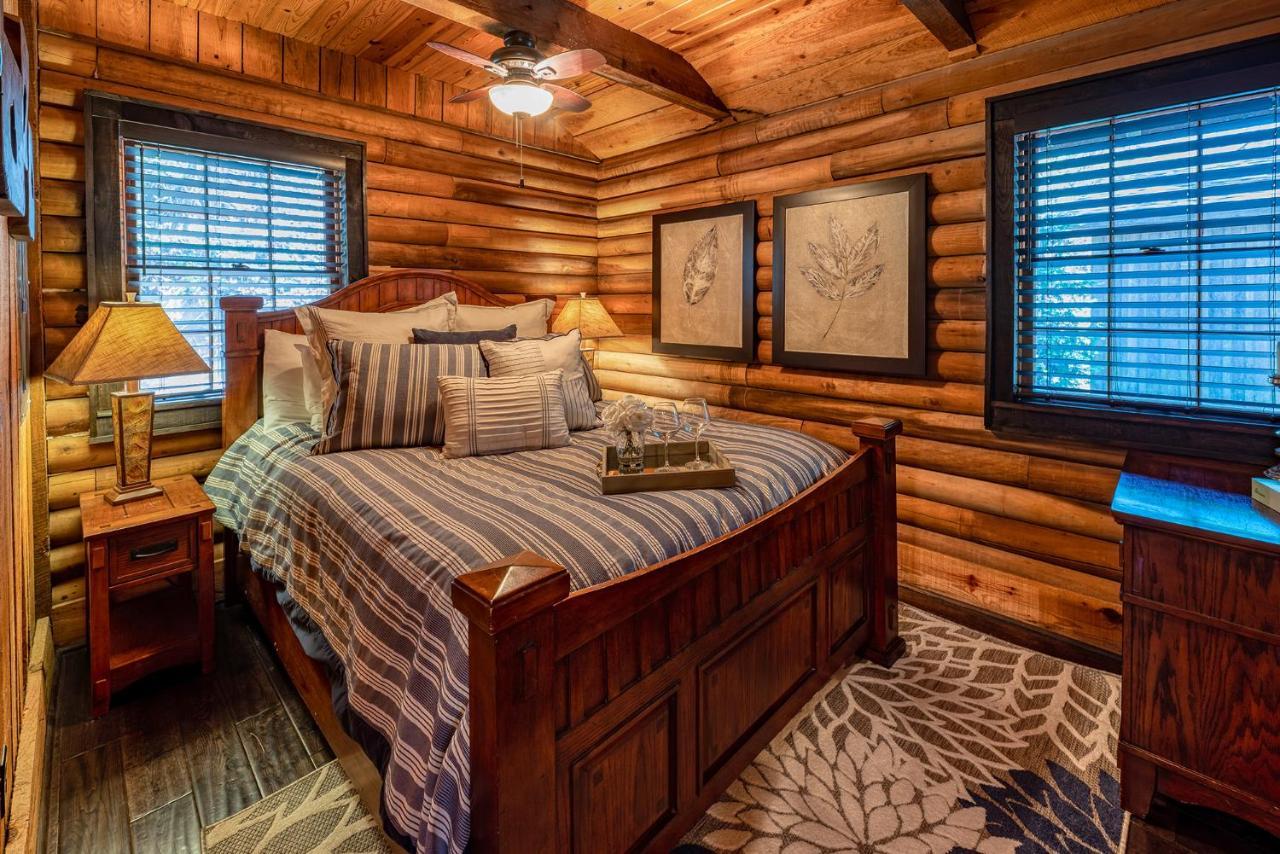 Staynantahala - Smoky Mountain Cabins And Luxury Yurts Aquone Exterior photo