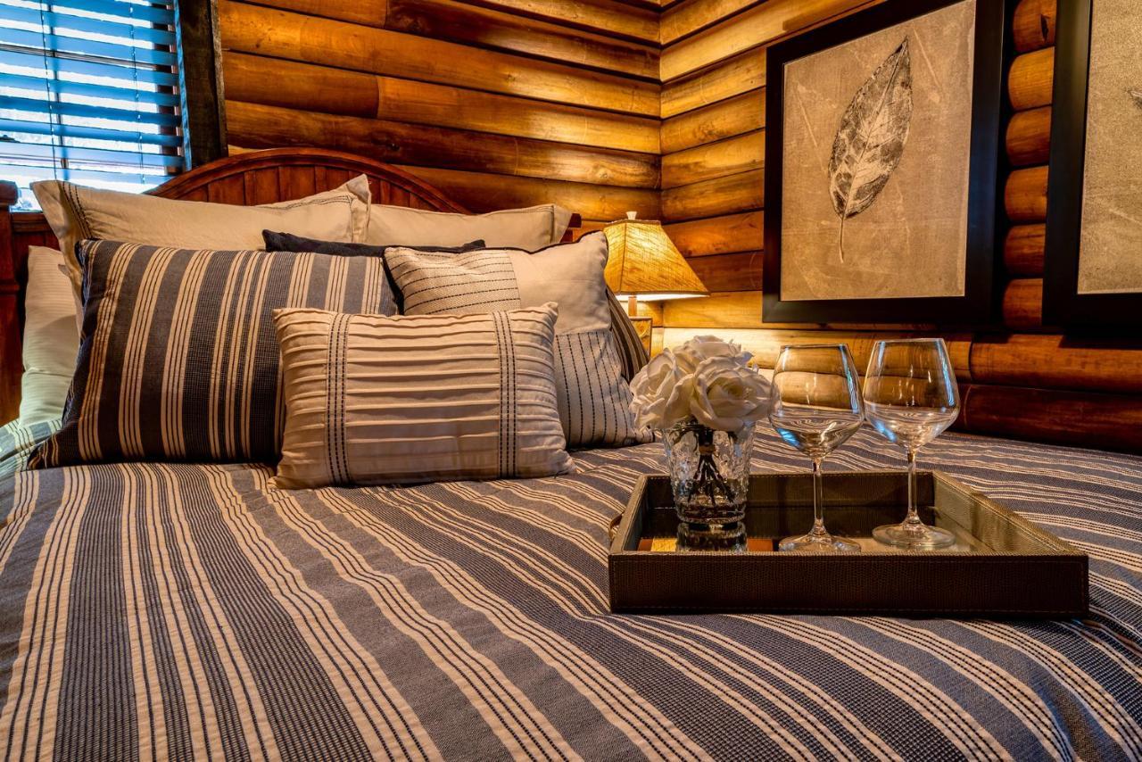 Staynantahala - Smoky Mountain Cabins And Luxury Yurts Aquone Exterior photo