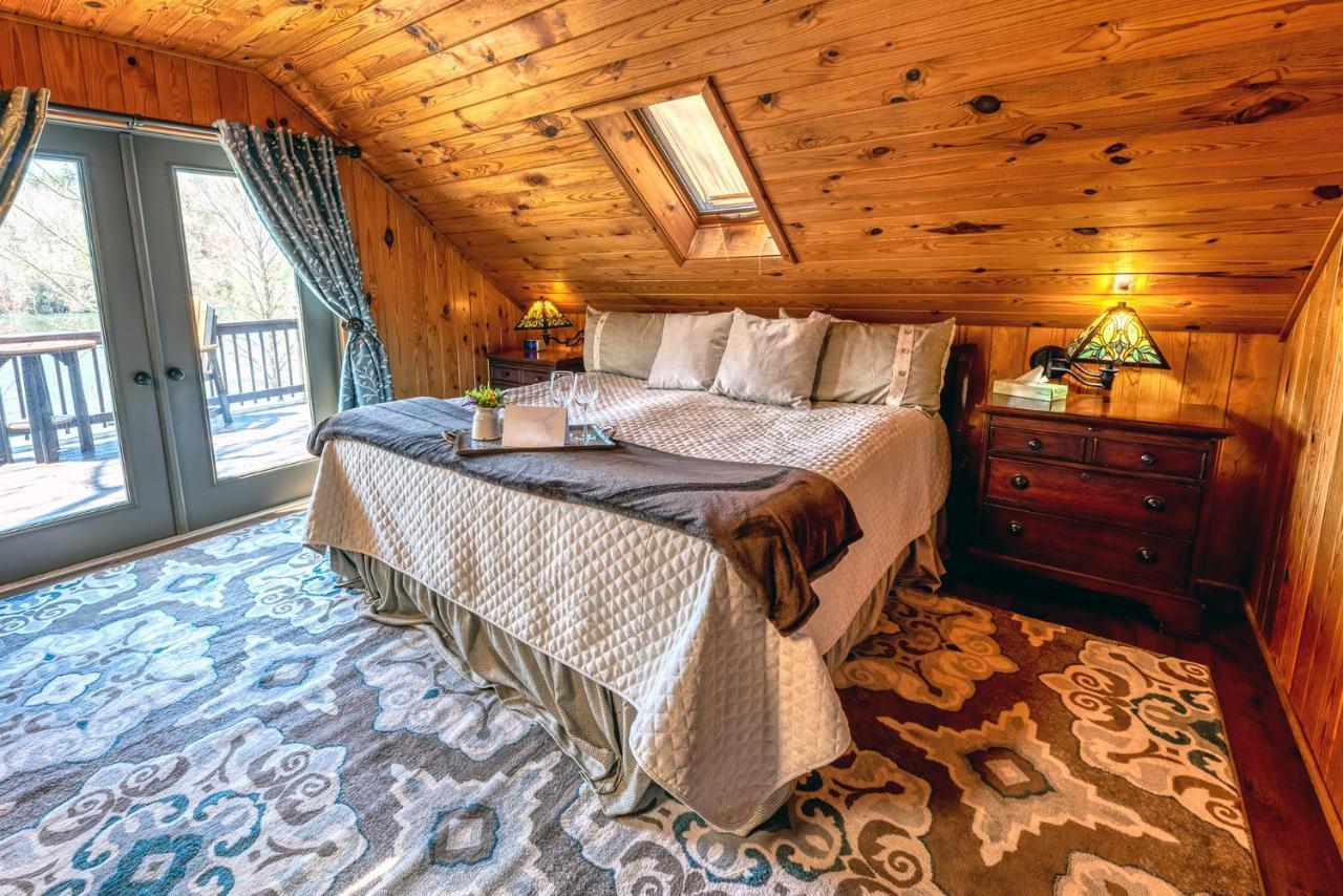 Staynantahala - Smoky Mountain Cabins And Luxury Yurts Aquone Exterior photo