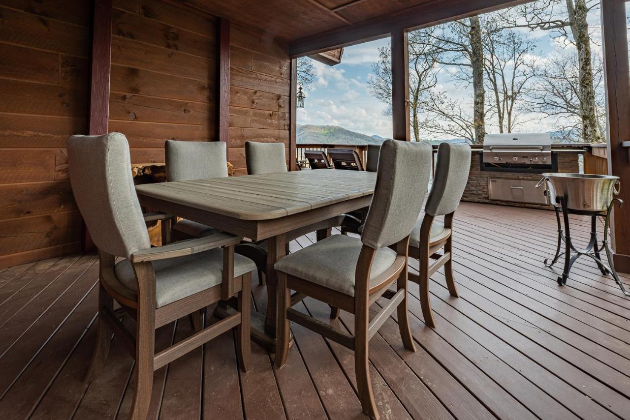 Staynantahala - Smoky Mountain Cabins And Luxury Yurts Aquone Exterior photo