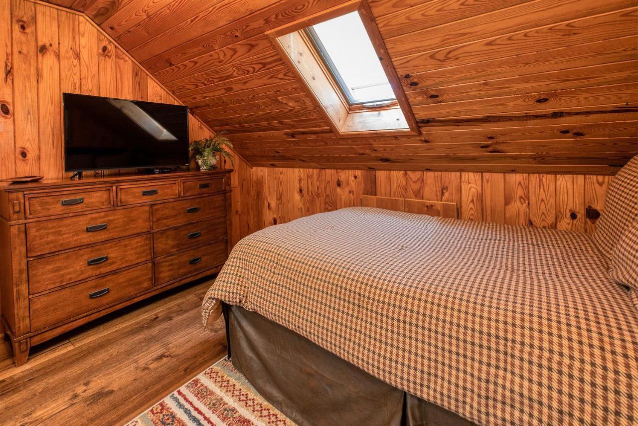 Staynantahala - Smoky Mountain Cabins And Luxury Yurts Aquone Exterior photo